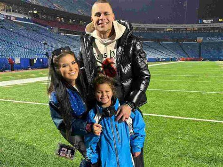 
Aliyah Anne Poyer, Jordan Poyer Daughter Age Bio, Wife Rachel Bush 