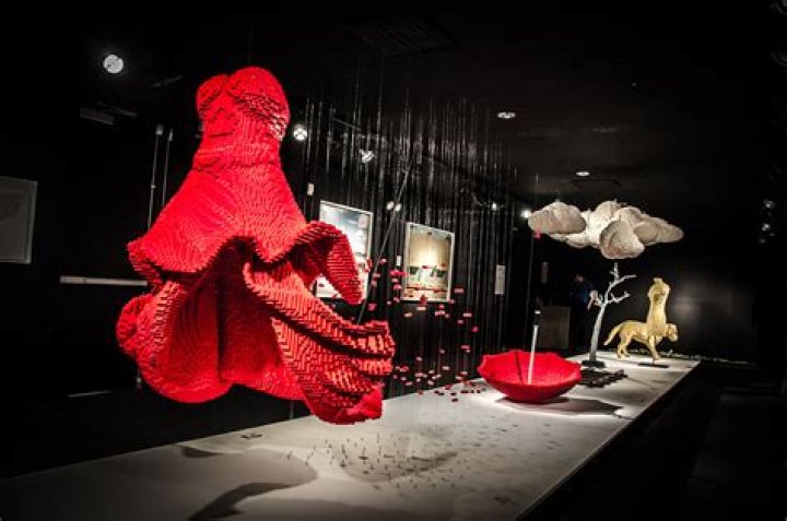 
Brad Pitt’s Artwork Is On Display At The Finland Gallery 