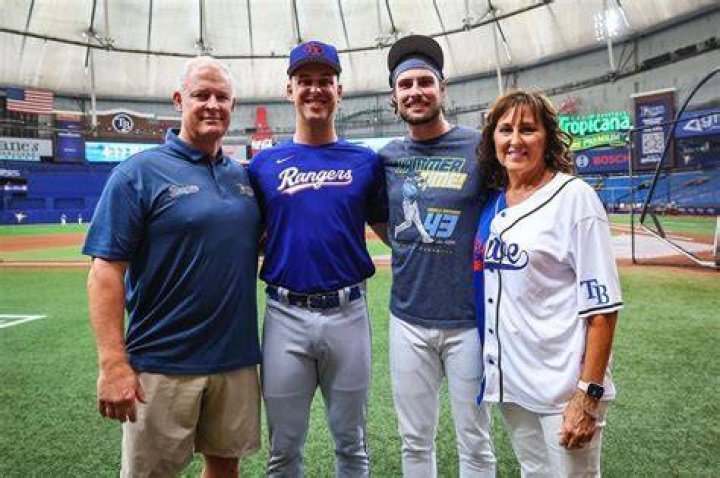 Brandon Lowe And Josh Lowe Related | Siblings And Family