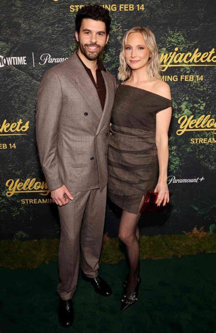
Candice King Height, Weight, Net Worth, Age, Birthday, Wikipedia, Who, Nationality, Biography 