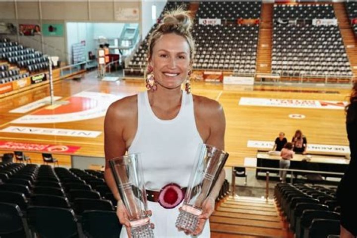 
Chelsea Pitman Height, Weight, Net Worth, Age, Birthday, Wikipedia, Who, Nationality, Biography 