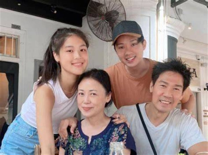 Chuando Tan Wife | Is He Married | Family And Relationship