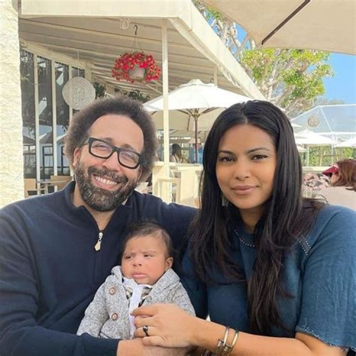 
David Fizdale is Married to Wife: Natasha Sen Fizdale. Kids. 
