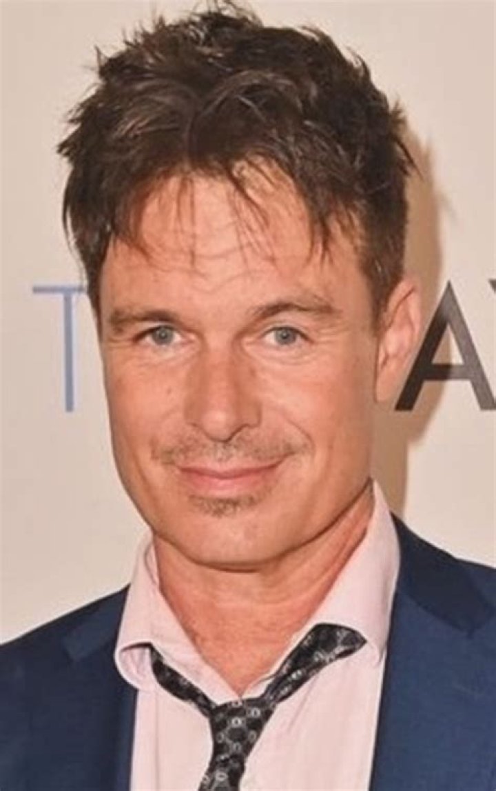 Dekker Edward Gosselaar Height, Weight, Net Worth, Age, Birthday, Wikipedia, Who, Instagram, Biography