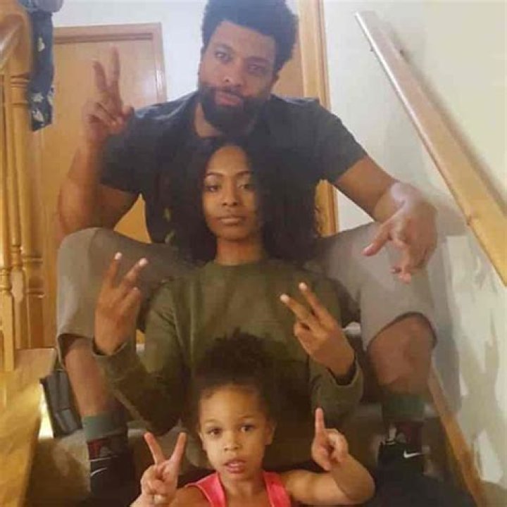Deray Davis Children Bailey Davis And Brooke Davis And Family With Wife