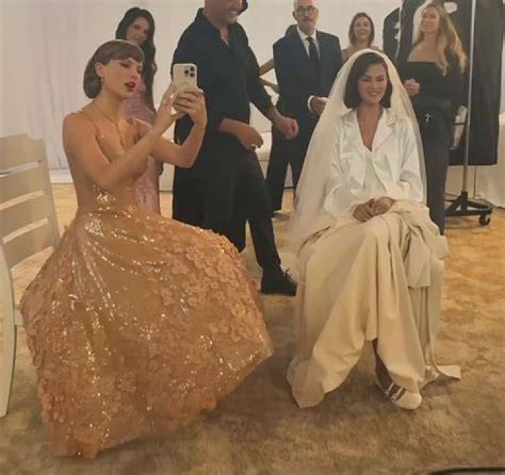 
Did Selena Gomez attend Met Gala 2023? Fake photo becomes most liked on social media 