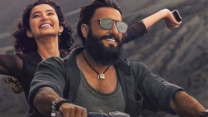 
Does Hamza Yassin Have Kids? Wife: Is He Married? Family 