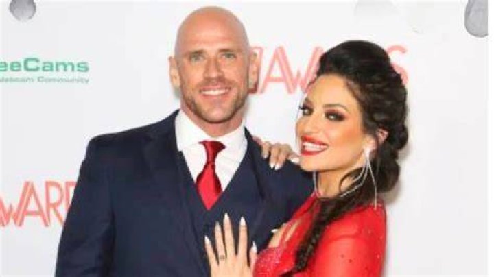
Does Reilly Opelka Have A Wife? Everything To Know About His Relationship Timeline 