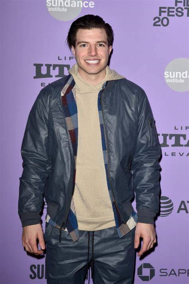 Dylan Flashner Height, Weight, Net Worth, Age, Birthday, Wikipedia, Who, Nationality, Biography