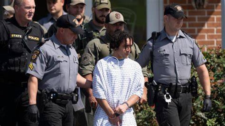 
In Kentucky, there was a shooting that left two people dead and numerous police officers hurt. The suspect was captured. 
