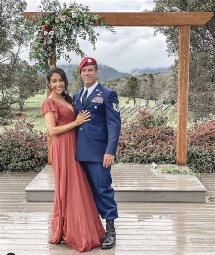 
Is Azie Tesfai Married? Her Bio, Age, Husband and Net worth 