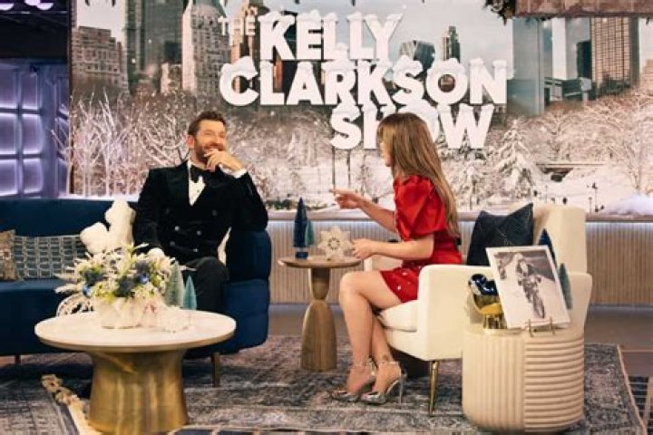 Is Brett Eldredge Married? Where Is Kelly Clarkson Now?