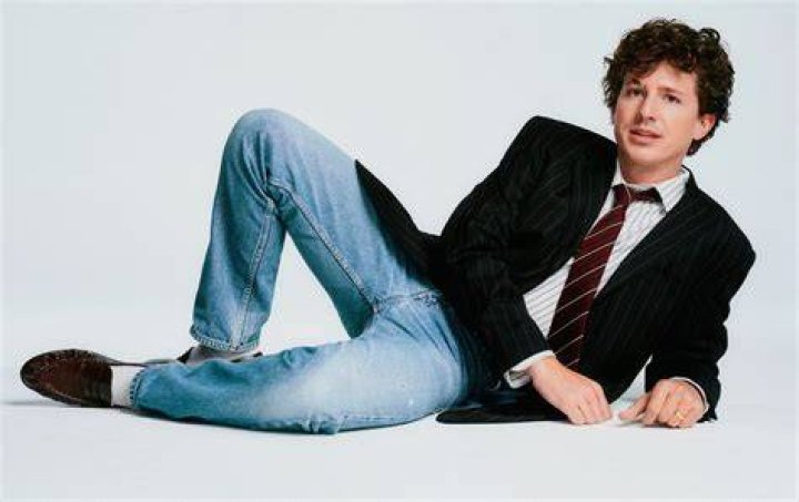 
Is Charlie Puth Gay? Know More About Him! 