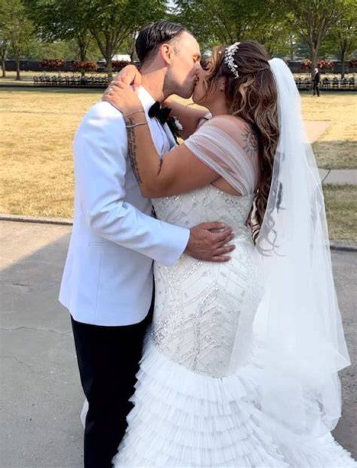 
Is Charlotte Bellis Dating Tom Sainsbury? Husband Or Partner – Is She Married? 
