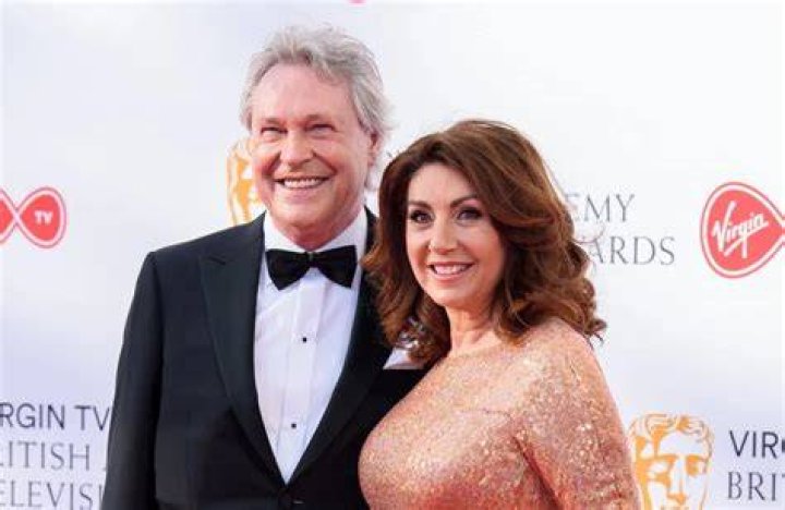 
Is Jane McDonald Jewish & Is She Married Again In 2022 After Demise Of Her Beloved Eddie Rothe? 