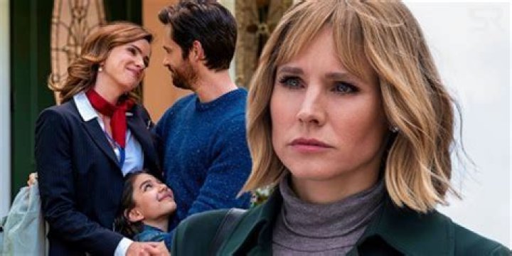 Is Mary Holland Transgender Guy? Actress Who Plays Sloane In “The Woman In The House Across The Street”