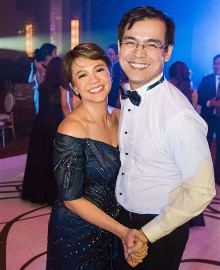 
Isko Moreno is Married to Wife: Dynee Domagoso. Kids. 