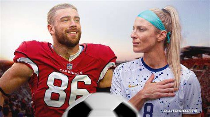 Julie Ertz Biography: Boyfriend or Girlfriend, Family, Salary & Net Worth