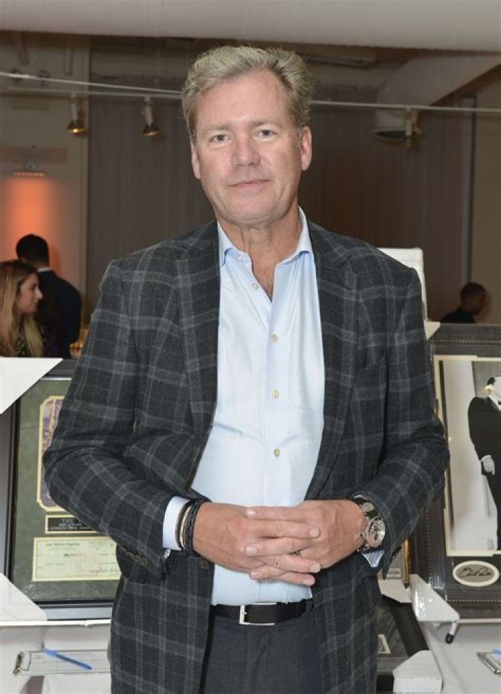 
Kyle Hansen Height, Weight, Net Worth, Age, Birthday, Wikipedia, Who, Nationality, Biography 