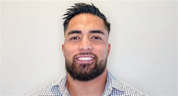 Manti Te’o Height, Weight, Net Worth, Age, Birthday, Wikipedia, Who, Nationality, Biography