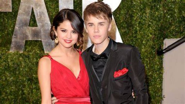 
“Messier than I thought”: Justin Bieber party favors seemingly shading Selena Gomez spark outrage 