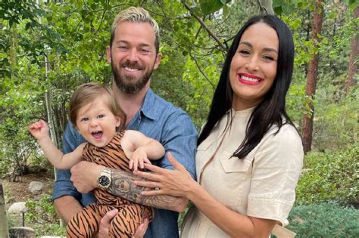 Nikki Bella Posts An Adorable Picture Of Her Son Matteo Artemovich Chigvintsev On Instagram