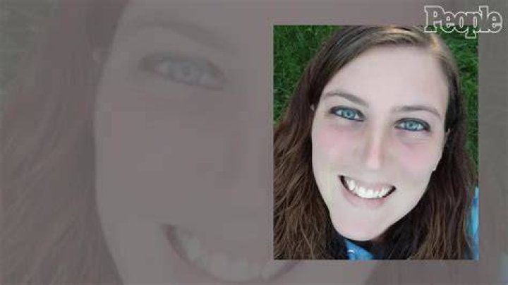 
Ohio Mom Led Daughter, Others to Believe Girl Had a Terminal Illness. But It Was All a Lie 