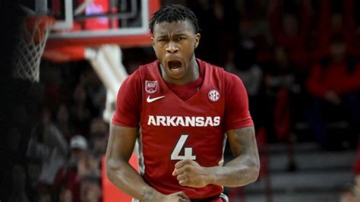 
Razorbacks Davonte Davis Credits Mom Terrie Davis For All The Family Support 