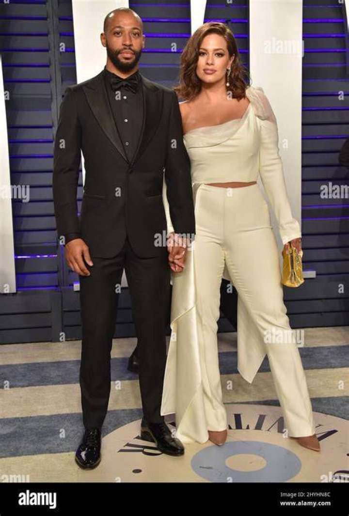 
Relationship Details Of Justin Ervin With Wife Ashley Graham 