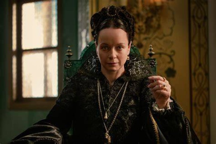 
Samantha Morton Religion And Faith: Why The Serpent Queen Cast Shaved Head? 