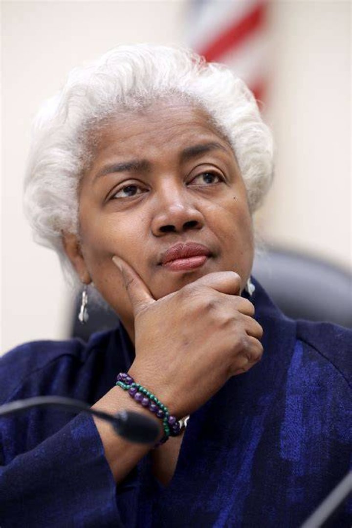 Shada Brazile Height, Weight, Net Worth, Age, Birthday, Wikipedia, Who, Nationality, Biography