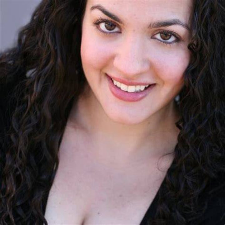 Sheila Falconer Height, Weight, Net Worth, Age, Birthday, Wikipedia, Who, Nationality, Biography