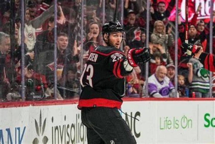 
Stefan Noesen Injury – What Happened To NHL Player? Health Update 