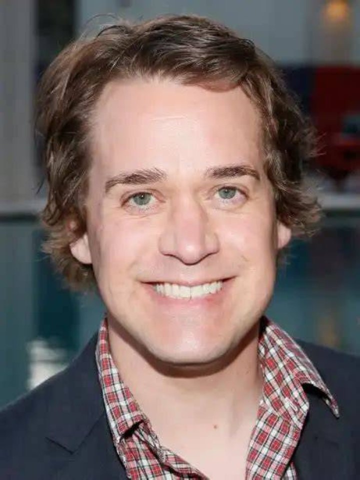 Theodore Raymond Knight Height, Weight, Net Worth, Age, Birthday, Wikipedia, Who, Instagram, Biography