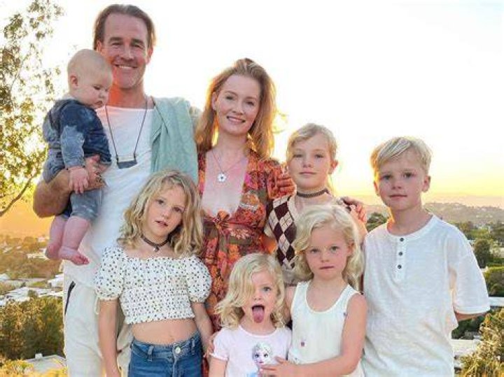 
Was Burke Shelley Married- Who Is His Wife? Children & Family 