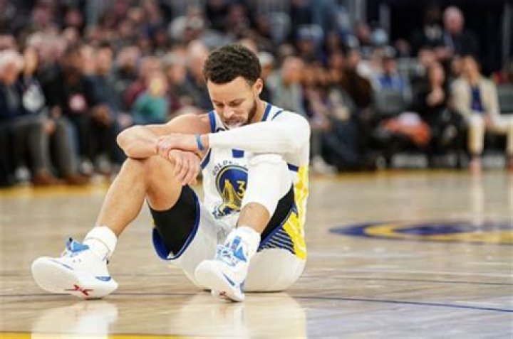 
What Happened To Steph Curry? Injury Update And Contract 2022, When Is He Coming Back To Golden State Warriors? 