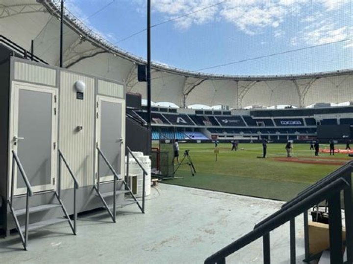 What Is Porta Potty Dubai Meaning? Pictures And Confessions Explains The Perplex