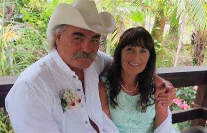 
Who Is Mollee Roestel Marty Raney’s Wife? 