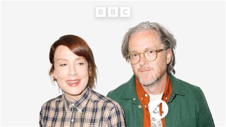 
Who Is Sara Barron? Details About Her Age And Husband Geoff Barron Lloyd 